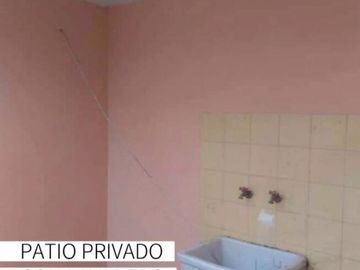 Departamento 1 dormitorio  muy lindo c/ PATIO en Barrio PEDRO PICO