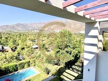 Preciosa casa n condominio San Carlos de Apoquindo