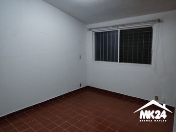 SE VENDE AMPLIA  CASA EN FRACCIONAMIENTO BUGAMBILIAS $3,000,000.00