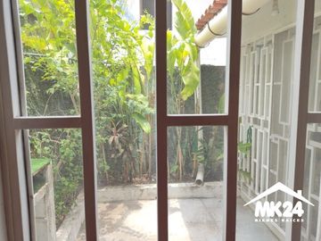SE VENDE AMPLIA  CASA EN FRACCIONAMIENTO BUGAMBILIAS $3,000,000.00
