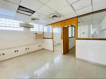 Edificio en renta en Jardines del Moral, León, Guanajuato
