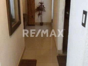 Moderno Duplex en Venta en Porticos - (3)