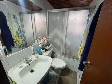 Casa en Venta en Chile con Monumento