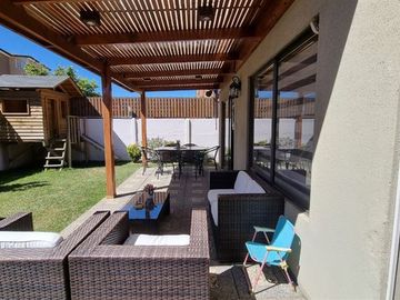 Casa en Venta en Av. Bulevares con esq. Samoré