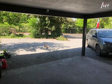 Se vende casa en parcela de agrado, Chicureo, Sector Santa