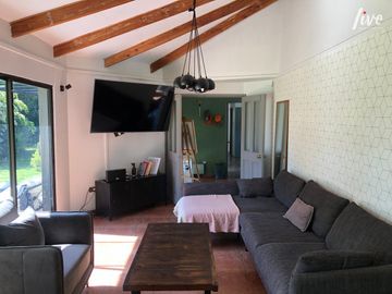Se vende casa en parcela de agrado, Chicureo, Sector Santa