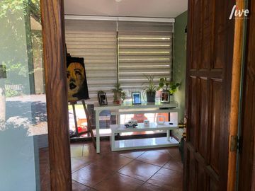 Se vende casa en parcela de agrado, Chicureo, Sector Santa