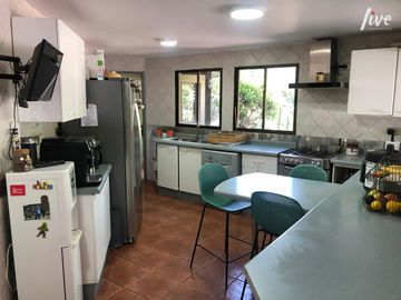 Se vende casa en parcela de agrado, Chicureo, Sector Santa