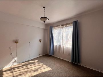 1 ° piso 3 dorm + office  V. Norte