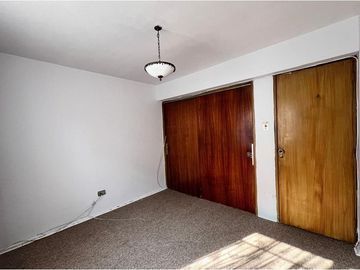 1 ° piso 3 dorm + office  V. Norte