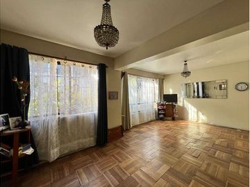 1 ° piso 3 dorm + office  V. Norte