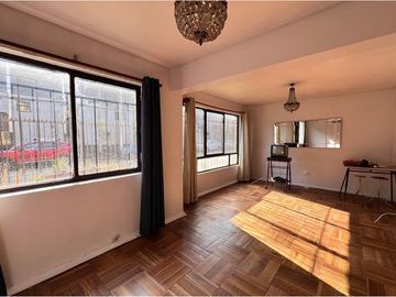 1 ° piso 3 dorm + office  V. Norte