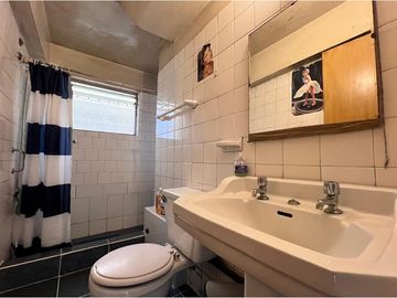 1 ° piso 3 dorm + office  V. Norte