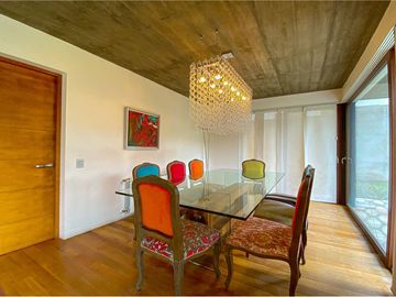 Elegante casa con moderna arquitectura..