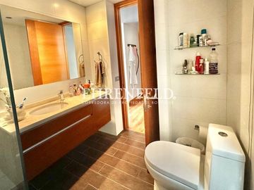 Bosques de Montemar. Exclusivo departamento  con 4  estacionamientos.