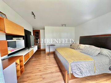 Bosques de Montemar. Exclusivo departamento  con 4  estacionamientos.
