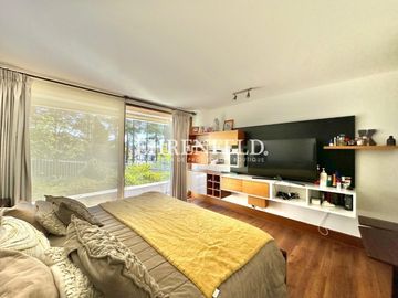 Bosques de Montemar. Exclusivo departamento  con 4  estacionamientos.