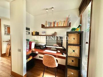 Bosques de Montemar. Exclusivo departamento  con 4  estacionamientos.