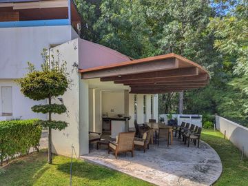 En venta Residencia en Rinconada Santa Rita