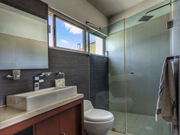 En venta Residencia en Rinconada Santa Rita