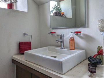 En venta Residencia en Rinconada Santa Rita