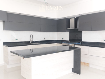 CASA EN VENTA, BOSQUES VALLARTA.