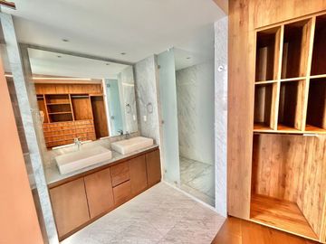 HERMOSO DEPARTAMENTO EN RENTA EN CUMBRES SANTA FE!