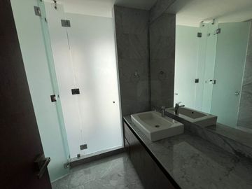 HERMOSO DEPARTAMENTO EN RENTA EN CUMBRES SANTA FE!
