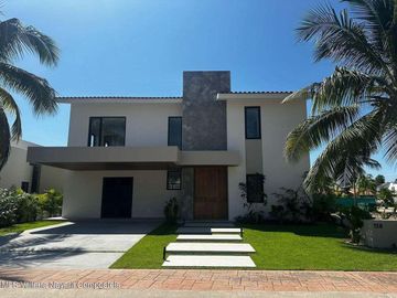 Casa en venta en Nuevo Vallarta