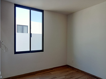 PUEDE SER DE TU FAMILIA,  CASA EN VENTA COTO ARBORETO EN TESISTÁN.