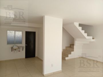 CASA EN VENTA EN PASEO ARBOLEDAS