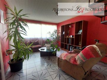 Casa en Venta en Casa esquina en Cerro O´Higgins