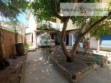 Casa en Venta en Casa esquina en Cerro O´Higgins