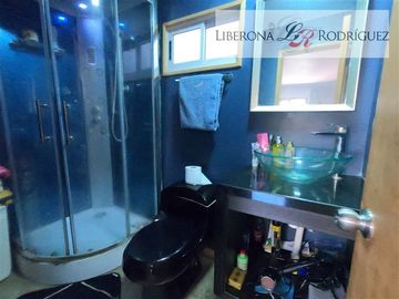 Casa en Venta en Casa esquina en Cerro O´Higgins