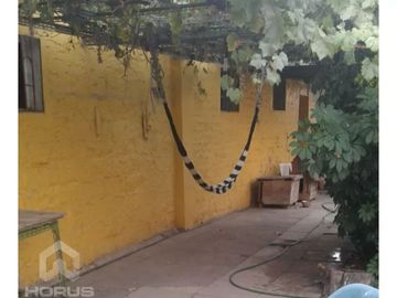 Casa en Venta en PARALELA A RAWSON