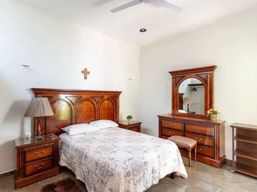 Casa amueblada y equipada en renta en Paseo de las Fuentes
