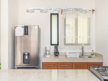 Casa amueblada y equipada en renta en Paseo de las Fuentes