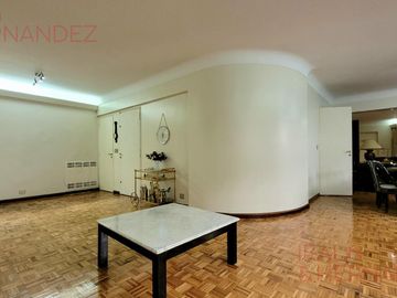 Venta Departamento 4 amb  Recoleta - Piso Entero
