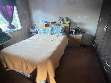REF : 1872  2 CASAS MAS DEP CON PISINA EN VENTA EN TANTI. A DOS CUADRAS DE R 28