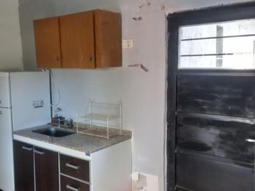REF : 1872  2 CASAS MAS DEP CON PISINA EN VENTA EN TANTI. A DOS CUADRAS DE R 28