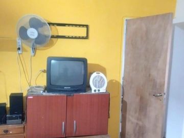 REF : 1872  2 CASAS MAS DEP CON PISINA EN VENTA EN TANTI. A DOS CUADRAS DE R 28