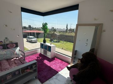 Estrena casa con moderno diseño  cerca de Plaza San Diego