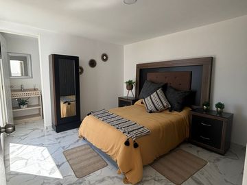 Estrena casa con moderno diseño  cerca de Plaza San Diego
