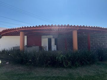 Estrena casa con moderno diseño  cerca de Plaza San Diego