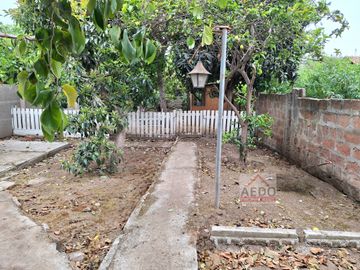 Se Vende Amplia Casa, calle La Concepción, comuna Quillota