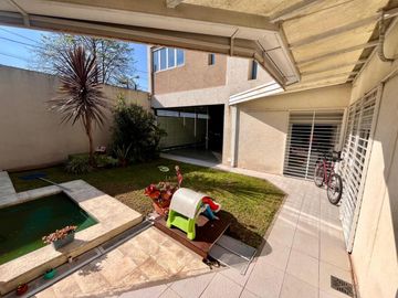 Venta- Jujuy y M Lange - Casa 4 amb en Malaver