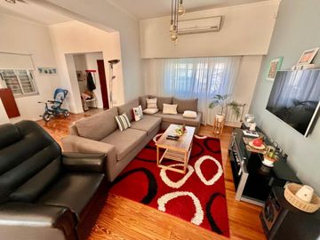 Venta- Jujuy y M Lange - Casa 4 amb en Malaver