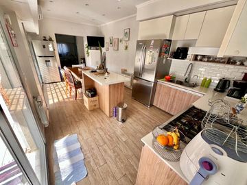 Venta- Jujuy y M Lange - Casa 4 amb en Malaver