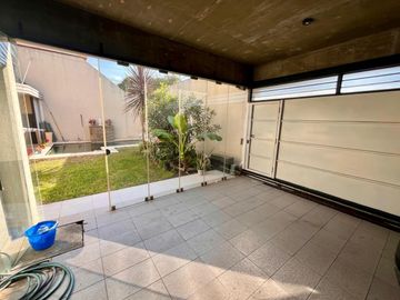 Venta- Jujuy y M Lange - Casa 4 amb en Malaver