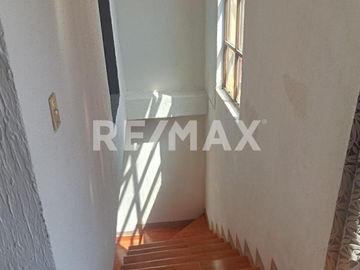 Bonita casa en venta, en Candiles - (3)